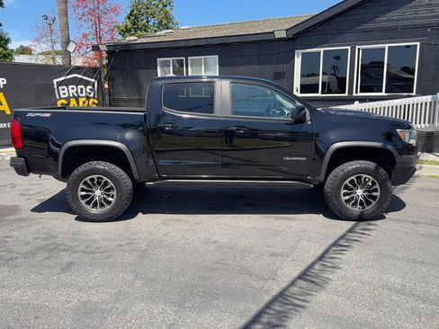 Used 2017 Chevrolet Colorado ZR2 image 8