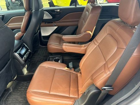 Used 2021 Lincoln Aviator Reserve w/ Equipment Group 210A image 26
