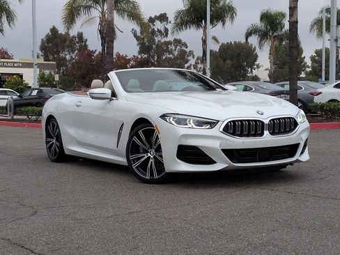 Used 2025 BMW 840i Convertible image 2