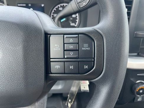 New 2024 Ford F550 4x4 Regular Cab Super Duty image 17