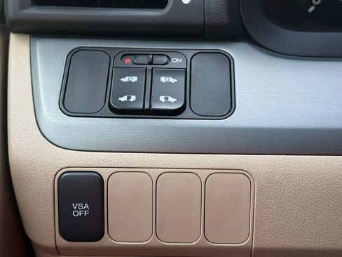 Used 2005 Honda Odyssey EX image 11