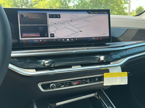 New 2026 BMW X5 sDrive40i w/ M Sport Package image 21