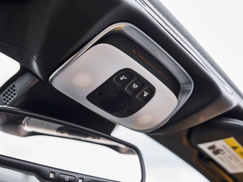 Used 2021 McLaren 720S Luxury RWD image 71