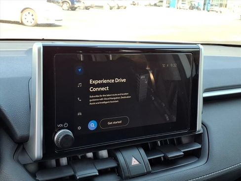 Used 2025 Toyota RAV4 XLE w/ Convenience Package FWD image 8