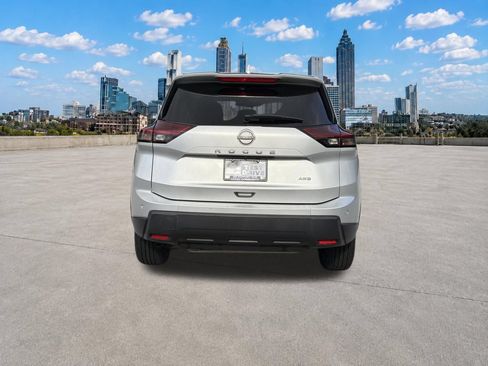 Certified 2025 Nissan Rogue SV AWD/4WD image 23