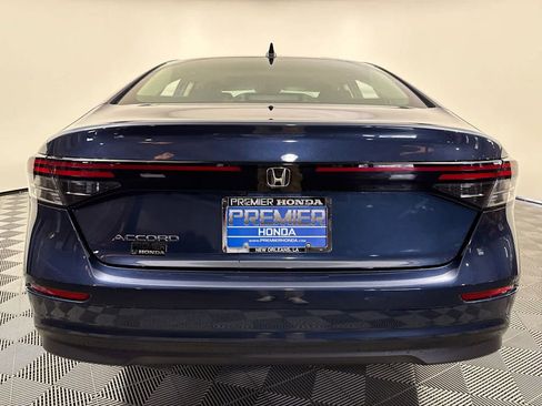 New 2025 Honda Accord SE image 6