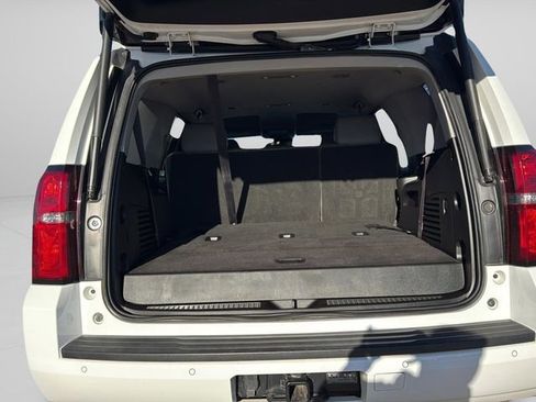 Used 2017 Chevrolet Tahoe LT image 14