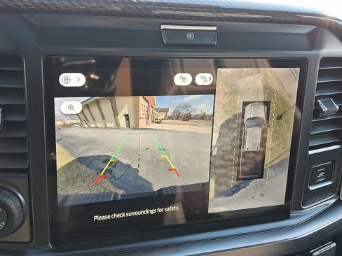 New 2026 Ford F250 Lariat w/ Black Appearance Package image 16