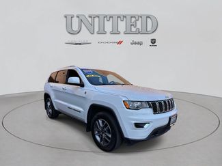 Used 2020 Jeep Grand Cherokee Laredo w/ Quick Order Package 2BN North AWD/4WD video 1