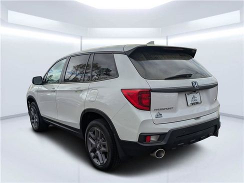 Used 2023 Honda Passport EX-L image 5