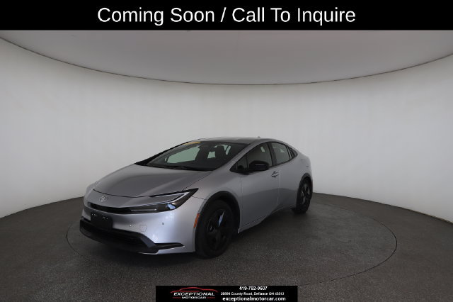 Used 2025 Toyota Prius LE FWD image 9