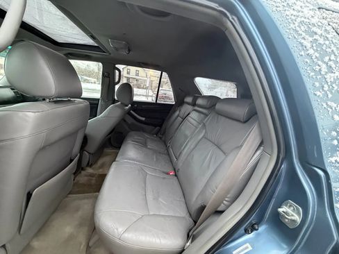 Used 2004 Toyota 4Runner Limited image 13