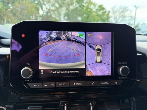 Used 2024 Nissan Pathfinder Rock Creek image 24