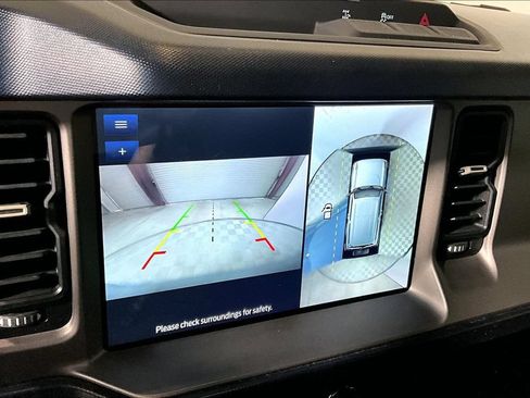 Used 2022 Ford Bronco Outer Banks AWD/4WD image 17