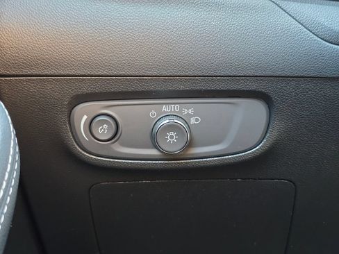 Certified 2024 Buick Encore GX Avenir w/ Avenir Convenience Package AWD/4WD image 19