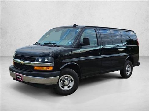 Certified 2024 Chevrolet Express 2500 LT w/ LT Preferred Equipment Group image 1
