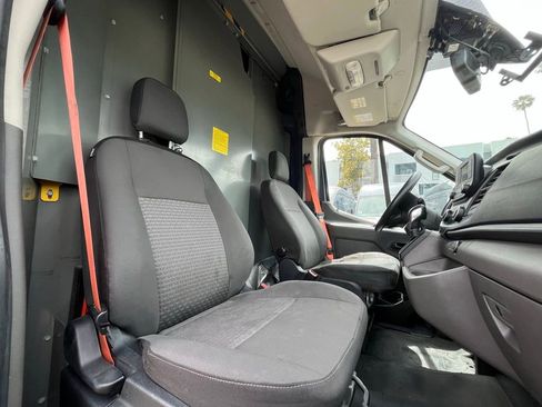Used 2020 Ford Transit 250 148 High Roof Extended image 15