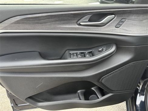 Certified 2023 Jeep Grand Cherokee Limited image 23