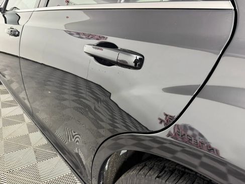 Used 2016 Chrysler 300 Limited AWD/4WD image 25