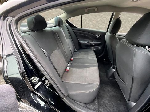 Used 2019 Nissan Versa SV image 25