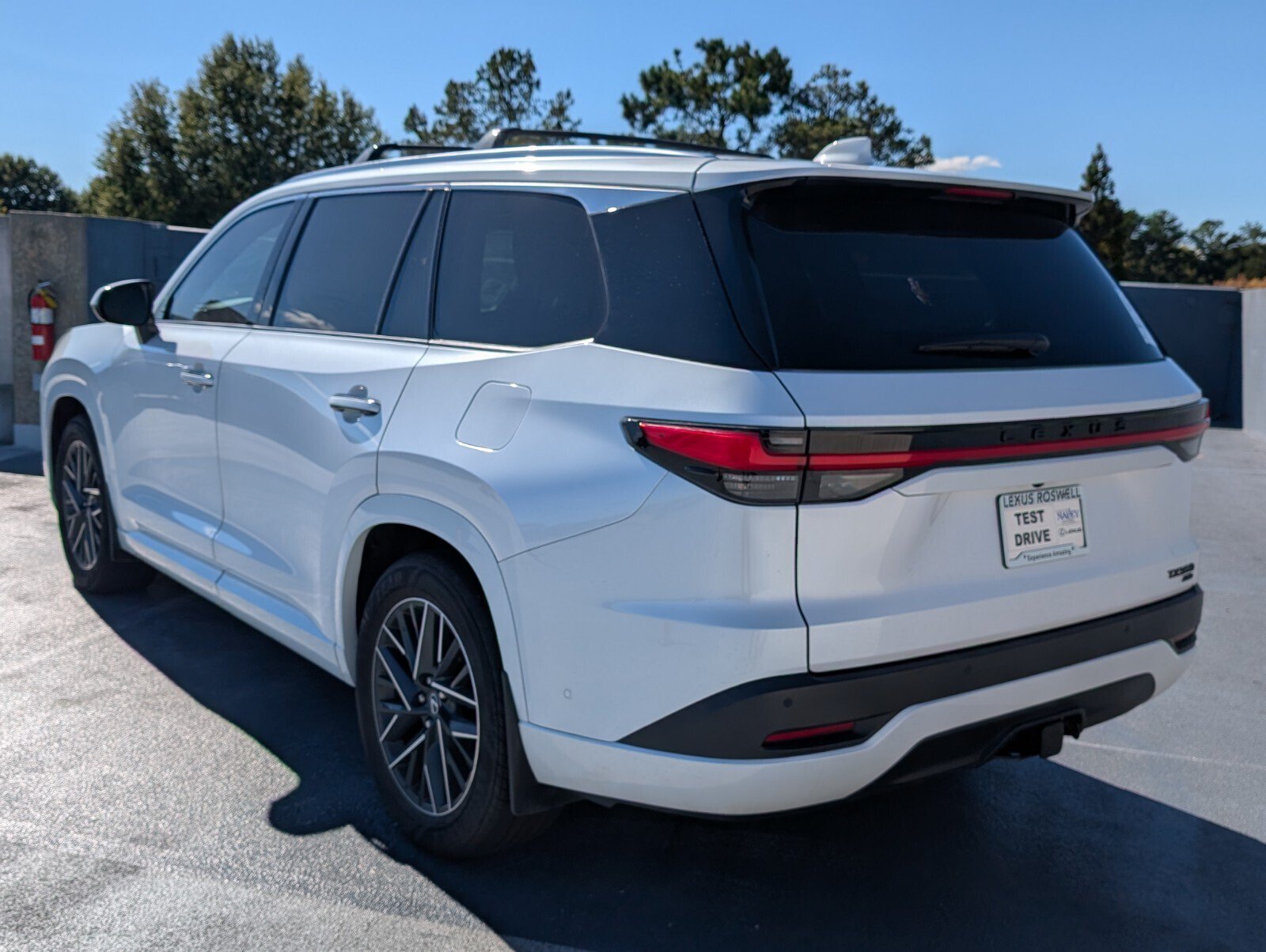 Used 2025 Lexus TX 350 AWD image 3