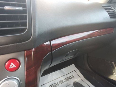 Used 2009 Subaru Legacy 2.5i Limited image 17