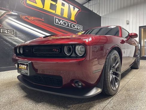 Used 2021 Dodge Challenger R/T Scat Pack w/ Plus Package image 2