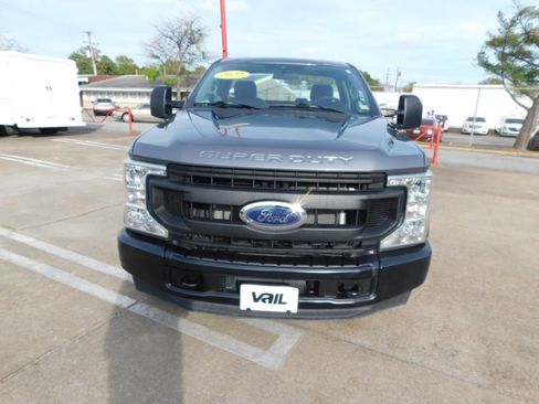 Used 2022 Ford F250 XL image 2