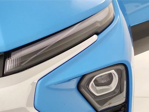 Used 2025 Chevrolet TrailBlazer LT image 14