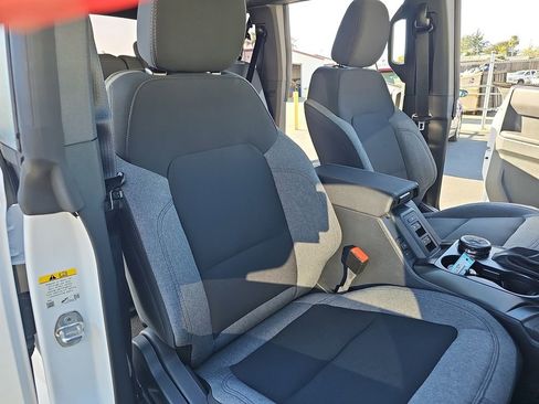 New 2026 Ford Bronco 4-Door image 10