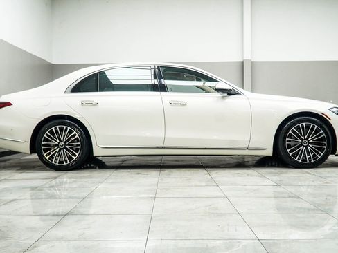 Used 2023 Mercedes-Benz S 500 4MATIC image 6