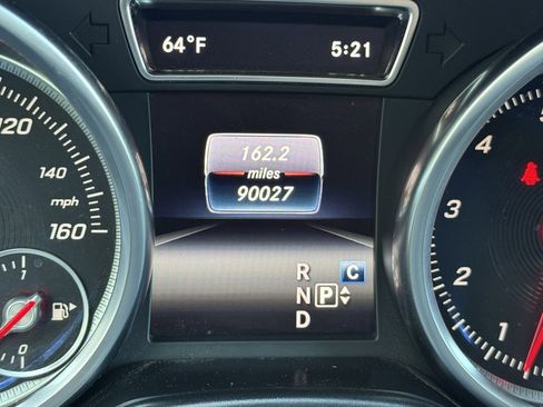 Used 2018 Mercedes-Benz GLS 450 4MATIC w/ Premium Package image 25