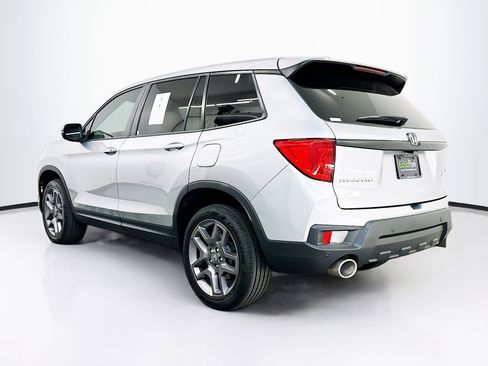 Used 2023 Honda Passport EX-L image 5