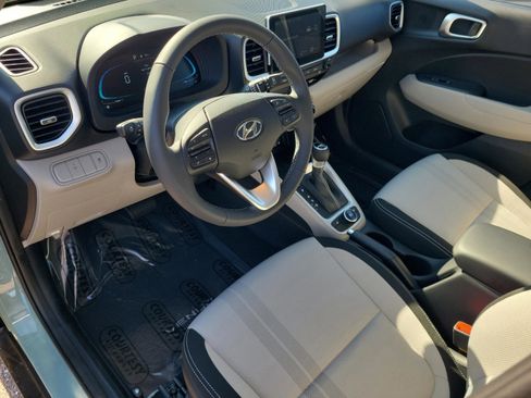 New 2026 Hyundai Venue SEL image 21