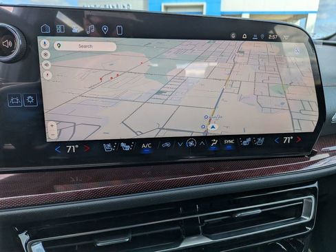 New 2026 Chevrolet Traverse RS image 25