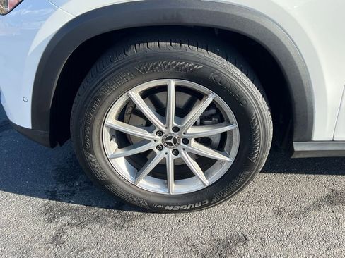 Used 2024 Mercedes-Benz GLE 350 4MATIC w/ 3rd Row Seat Package image 15