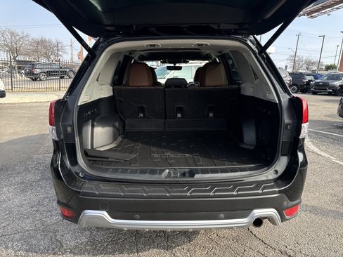 Used 2023 Subaru Forester Touring w/ Popular Package #3 image 31