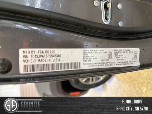 Used 2023 Jeep Wagoneer Base w/ Convenience Group I image 29