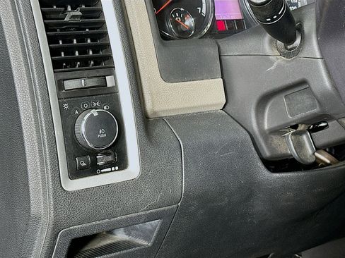 Used 2009 Dodge Ram 1500 Truck SLT w/ Big Horn Regional Pkg image 17