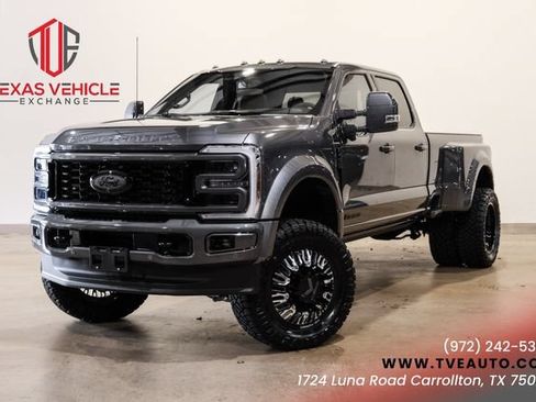 Used 2026 Ford F450 Platinum w/ Platinum Plus Package AWD/4WD image 1