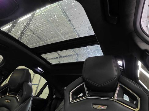 Used 2019 Cadillac CTS V w/ Carbon Fiber Package RWD image 21