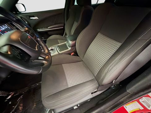 Used 2022 Dodge Charger R/T RWD image 11