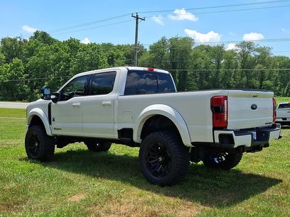 New 2026 Ford F250 Lariat w/ Black Appearance Package