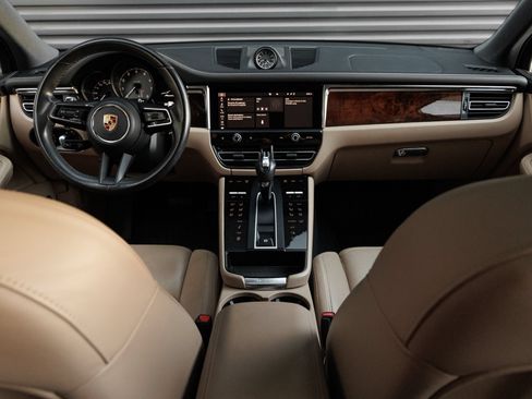 Certified 2023 Porsche Macan S AWD/4WD image 15
