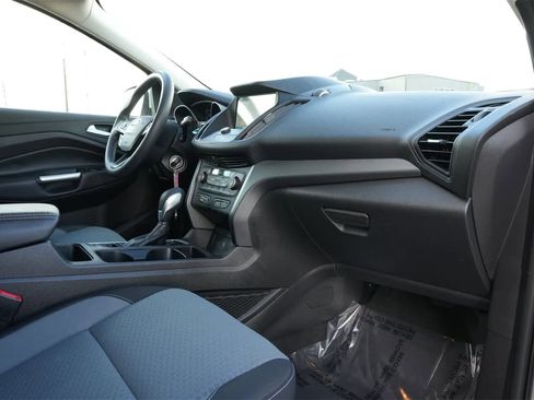 Used 2018 Ford Escape SE w/ Ford Safe & Smart Package image 22