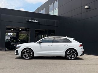 Used 2022 Audi RS Q8 AWD/4WD video 3