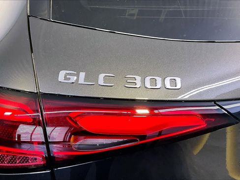 New 2026 Mercedes-Benz GLC 300 4MATIC image 6