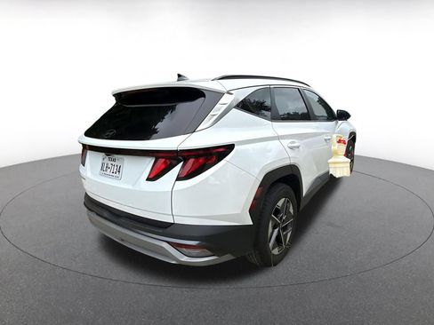 Used 2026 Hyundai Tucson SEL FWD image 7