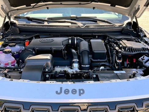 New 2026 Jeep Cherokee Laredo image 35