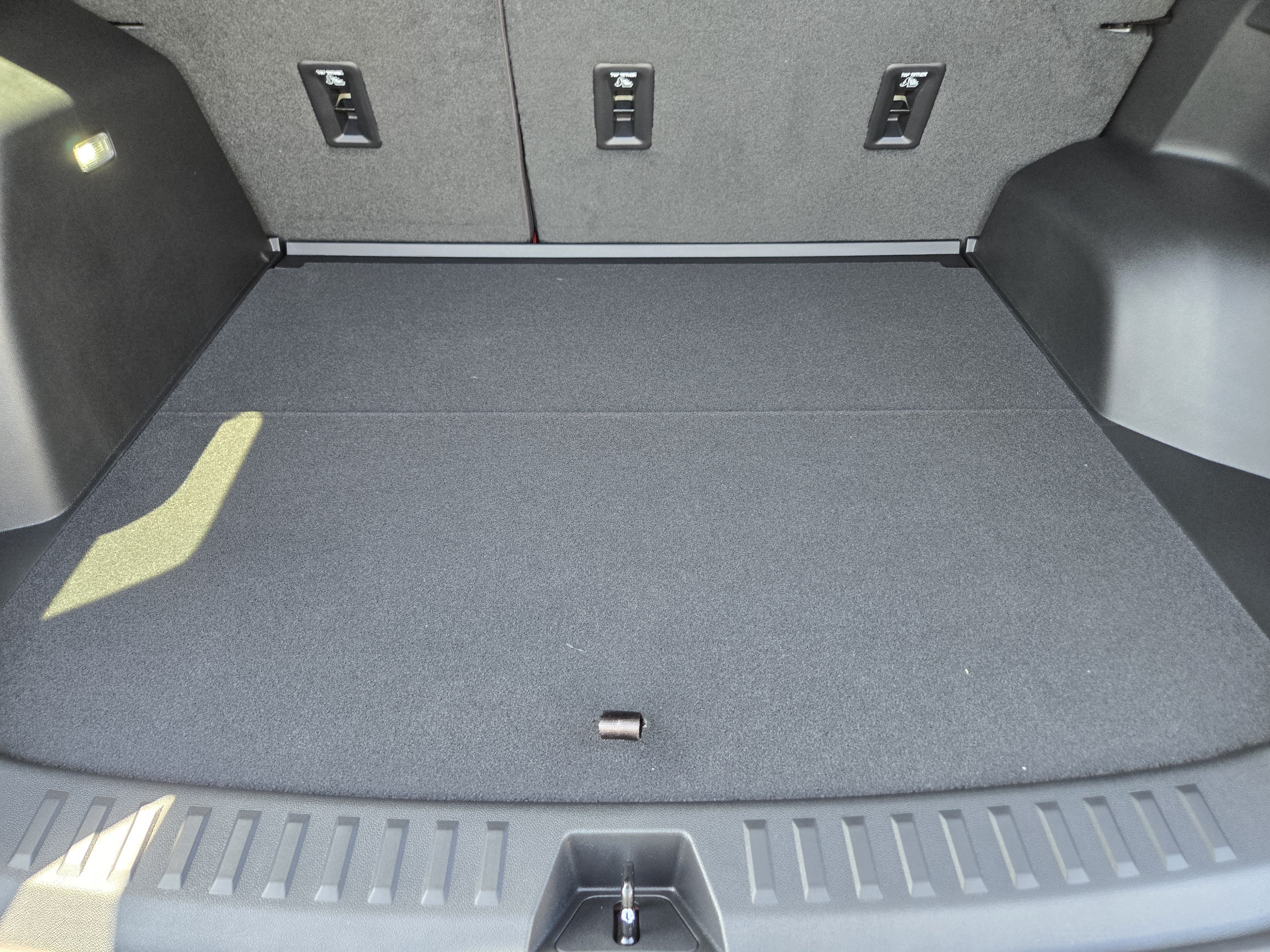 New 2026 GMC Terrain AT4 w/ Convenience Package III AWD/4WD image 22